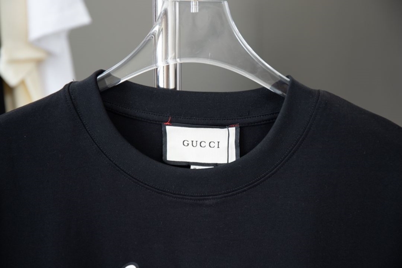 Gucci T-Shirts